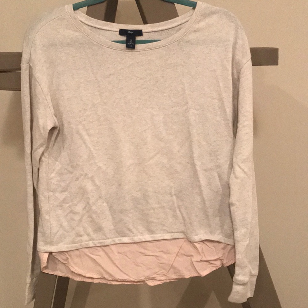 GAP long sleeve shirt size S